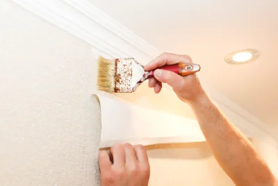 Pose de papier peint à Cabrerolles — revêtements muraux et toiles de verre